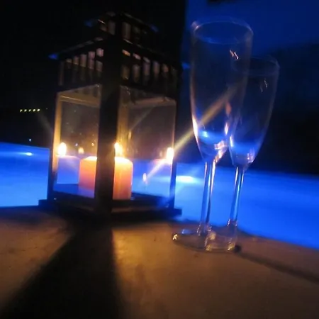 بيت للعطل Casa Roberto Pool With Bar 5 Bedrooms 2 Bathrooms Great For Groups *